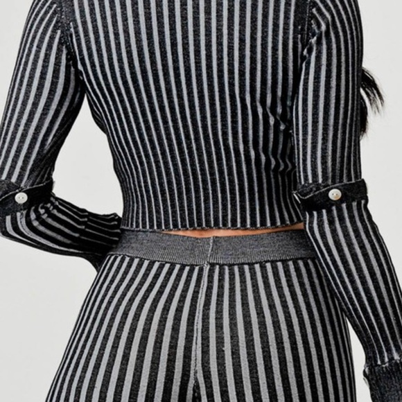 Asymmetrical Ribbed Button-Up Set - Picture 2 of 3